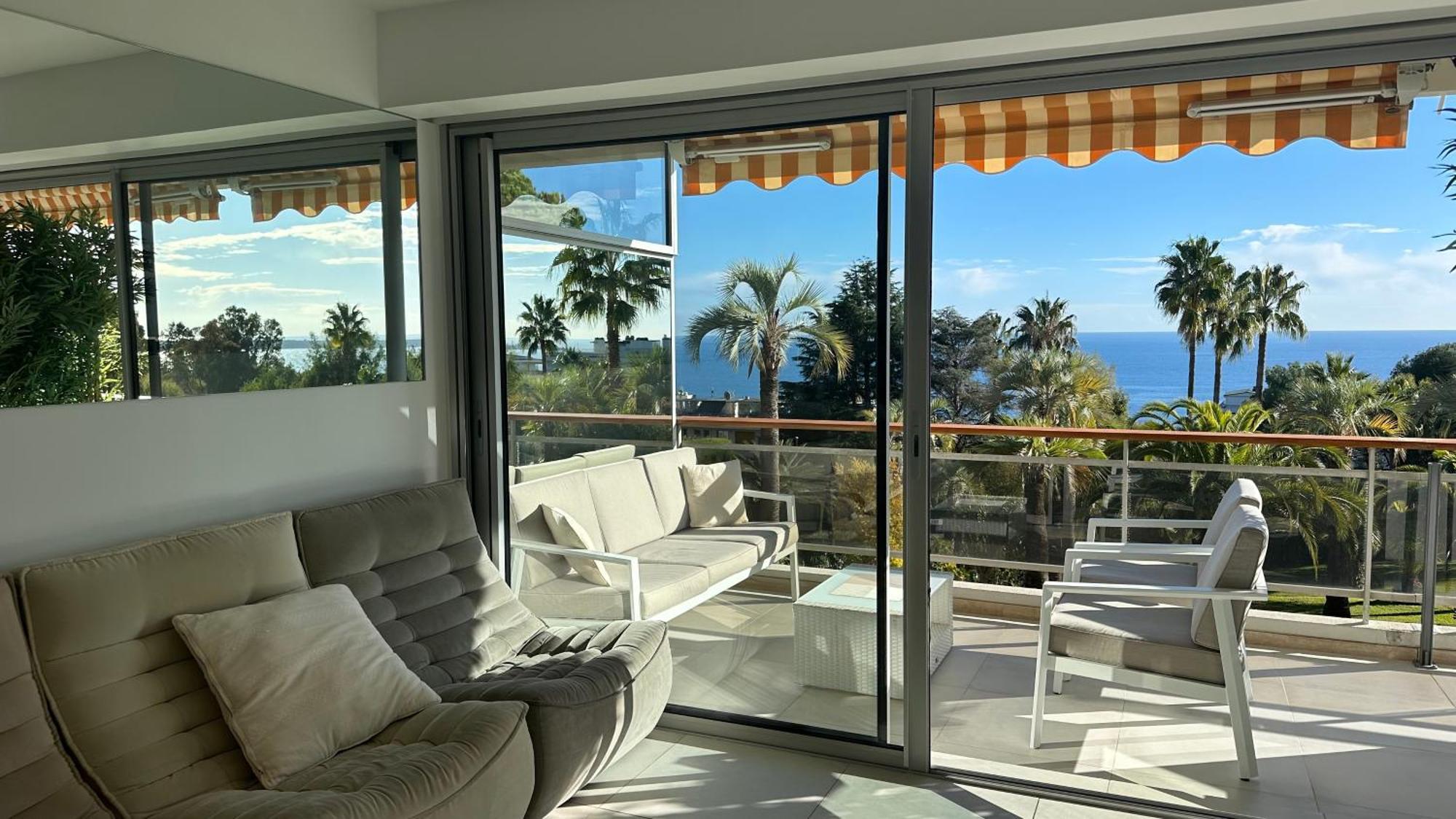 Appartement 2 Chambres Vue Mer Panoramique, Proche Croisette Cannes Валлорис Экстерьер фото